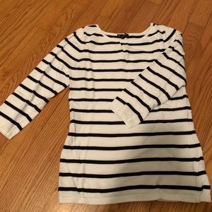 Express black and white thin sweater